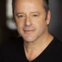 Gil Bellows